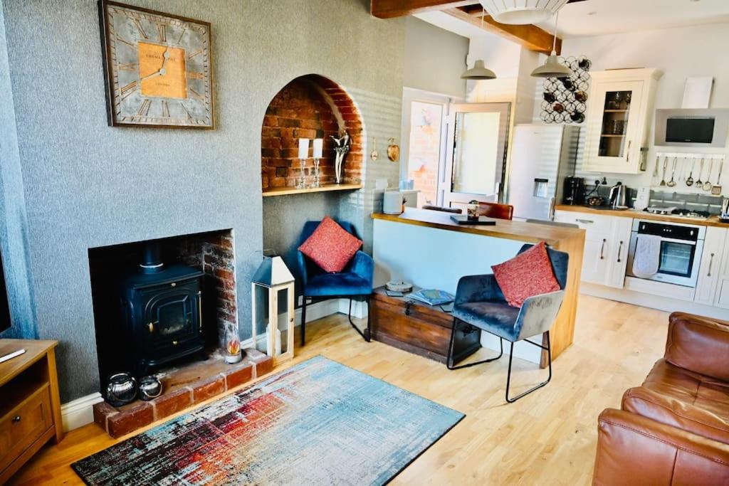 Gaia Villa Lichfield Kültér fotó